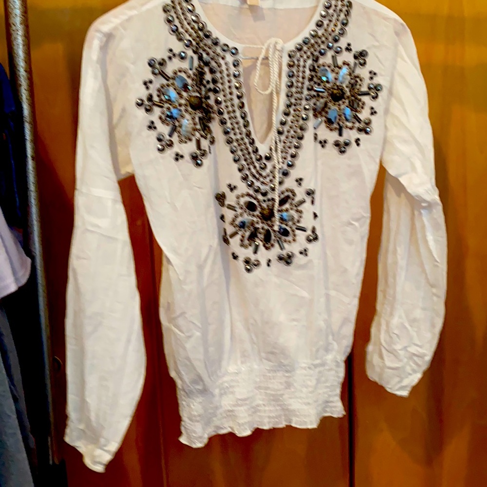 Woman’s blouse
